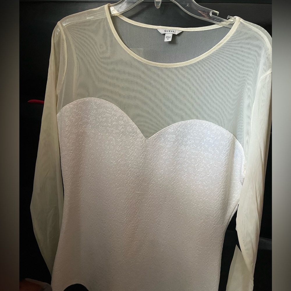ivory guess top